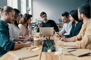 Educational Leadership in the Digital Age